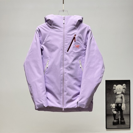 ARC TERYX Jackets for Men in 231373