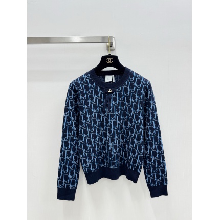 Dior Sweaters for Women in 231401