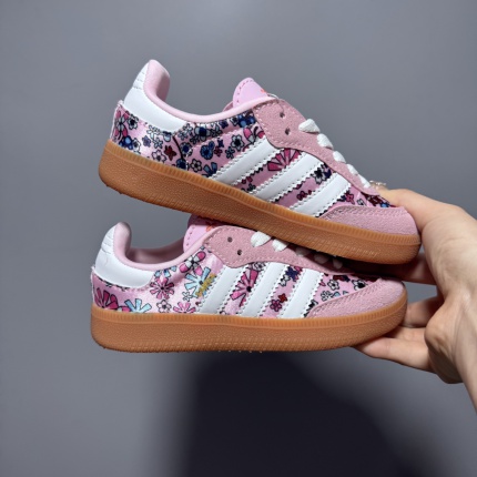 Adidas Kids Shoes in 231889