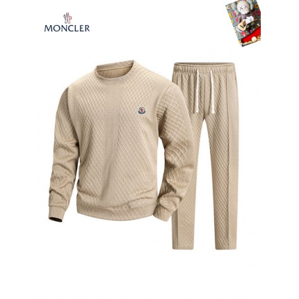 MONCLE Tracksuits for Men in 232801