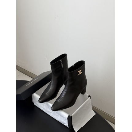 Cheap Chanel Boots For Women in 233062, $115 USD- [IB233062] - Replica Chanel Boots For Women