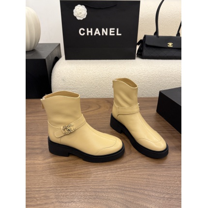 Chanel Boots For Women in 233116