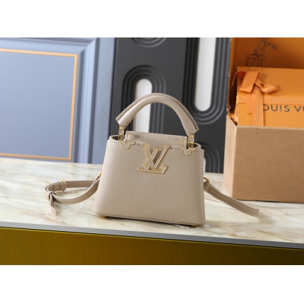 Cheap Louis Vuitton AAA Mini Shoulder Bags in 233140, $100 USD- [IB233140] - Replica Louis Vuitton AAA Mini Shoulder Bags