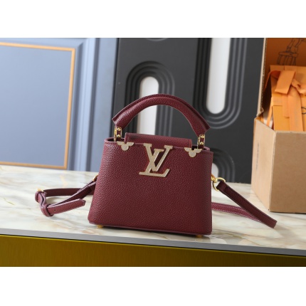 Cheap Louis Vuitton AAA Mini Shoulder Bags in 233141, $100 USD- [IB233141] - Replica Louis Vuitton AAA Mini Shoulder Bags
