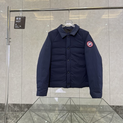 Canada Goose Down Jackets for Men in 233214