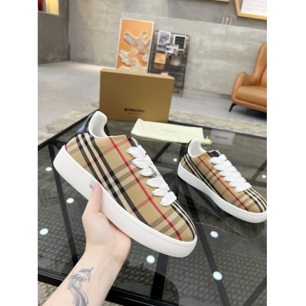 Cheap Burberry Sneakers For Men in 233544, $95 USD- [IB233544] - Replica Burberry Sneakers For Men