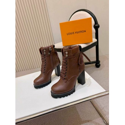 Louis Vuitton Boots For Women in 233570