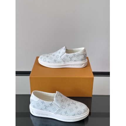 Cheap Louis Vuitton Leather Loafers For Men in 233582, $60 USD- [IB233582] - Replica Louis Vuitton Leather Loafers For Men