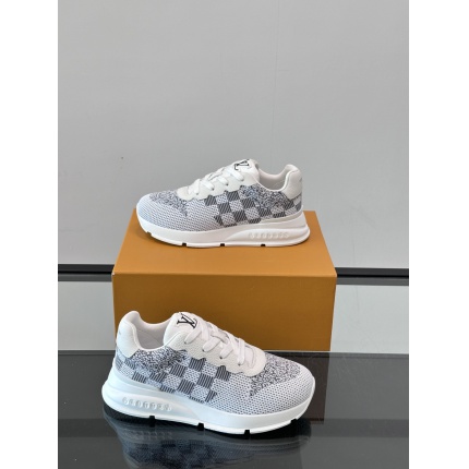 Cheap Louis Vuitton Sneakers For Men in 233596, $75 USD- [IB233596] - Replica Louis Vuitton Sneakers For Men