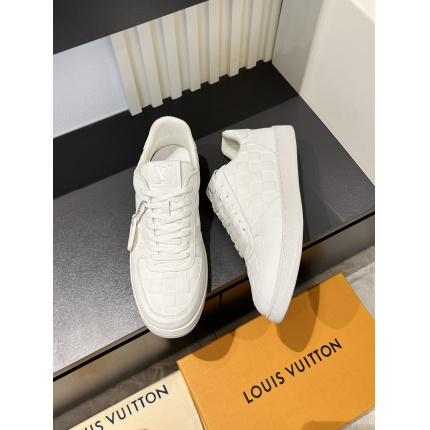 Cheap Louis Vuitton Sneakers For Men in 233768, $75 USD- [IB233768] - Replica Louis Vuitton Sneakers For Men