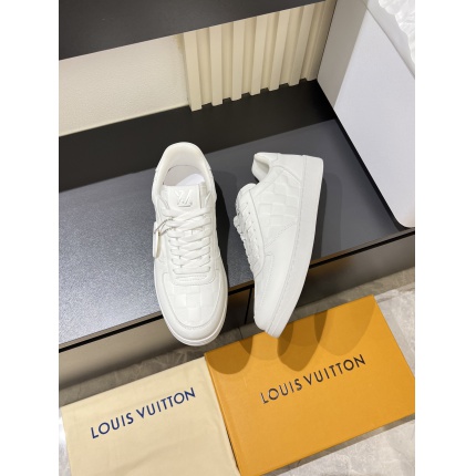 Cheap Louis Vuitton Sneakers For Men in 233771, $75 USD- [IB233771] - Replica Louis Vuitton Sneakers For Men