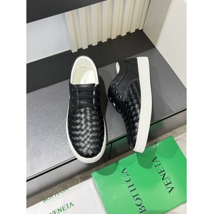 Cheap Bottega Veneta Sneakers For Men in 233782, $75 USD- [IB233782] - Replica Bottega Veneta Sneakers For Men