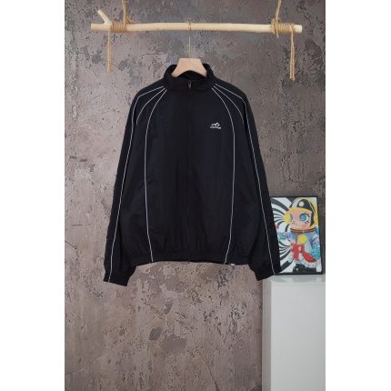 Balenciaga Jackets for Men in 233853