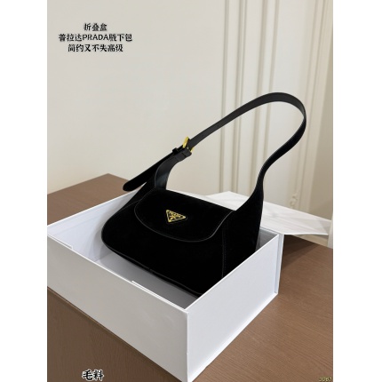 Proda High quality Handbags in 234057