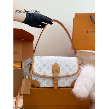 Cheap Louis Vuitton AAA Quality Handbags in 234098, $65 USD- [IB234098] - Replica Louis Vuitton AAA Quality Handbags