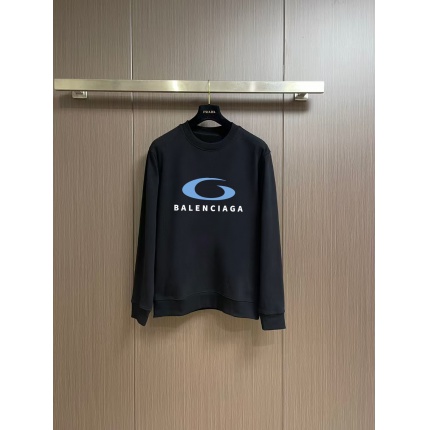 Balenciaga Hoodies for Men in 234195