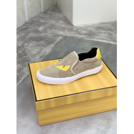 Fendi Sneakers For Men in 234350