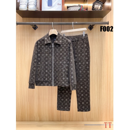 Cheap Louis Vuitton Tracksuits for Men in 234741, $105 USD- [IB234741] - Replica Louis Vuitton Tracksuits for Men