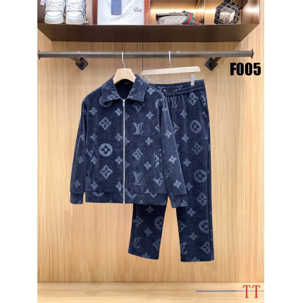 Cheap Louis Vuitton Tracksuits for Men in 234742, $105 USD- [IB234742] - Replica Louis Vuitton Tracksuits for Men