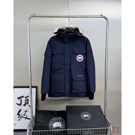 Canada Goose Down Jackets for Men in 234757