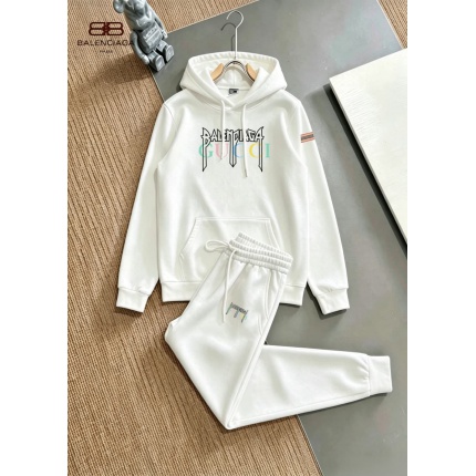 Cheap Gucci Tracksuits for Men in 234881, $60 USD- [IB234881] - Replica Gucci Tracksuits for Men