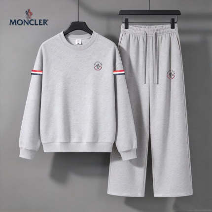 Cheap MONCLE Tracksuits for Men in 235142, $70 USD- [IB235142] - Replica MONCLE Tracksuits for Men