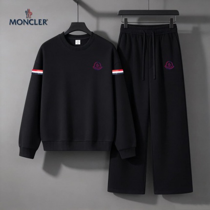 MONCLE Tracksuits for Men in 235143