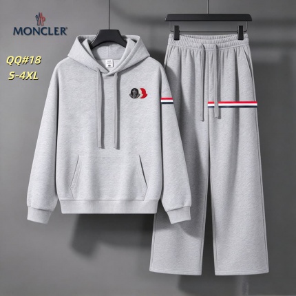 MONCLE Tracksuits for Men in 235243