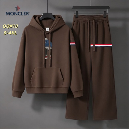 MONCLE Tracksuits for Men in 235261