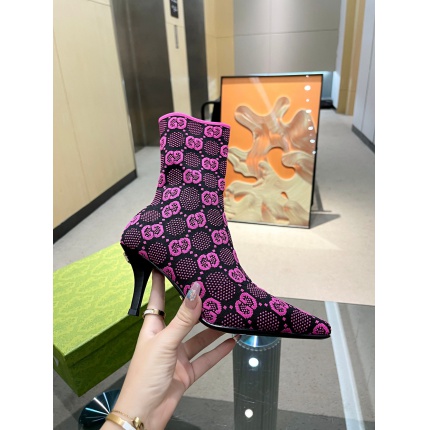 Gucci Boots For Women in 235693