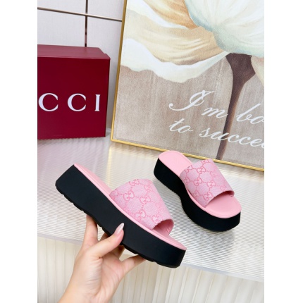 Cheap Gucci Slippers For Women in 235711, $70 USD- [IB235711] - Replica Gucci Slippers For Women