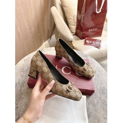Cheap Gucci Sandals And Pumps For Women in 235823, $85 USD- [IB235823] - Replica Gucci Sandals And Pumps For Women