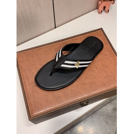 Cheap Gucci Slippers For Men in 235951, $40 USD- [IB235951] - Replica Gucci Slippers For Men