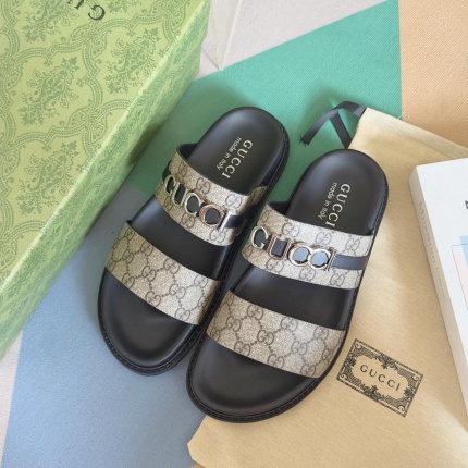 Cheap Gucci Slippers For Men in 236085, $60 USD- [IB236085] - Replica Gucci Slippers For Men