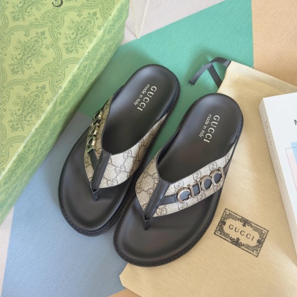 Cheap Gucci Slippers For Men in 236088, $60 USD- [IB236088] - Replica Gucci Slippers For Men