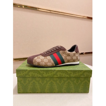 Gucci Casual Shoes For Men in 236110