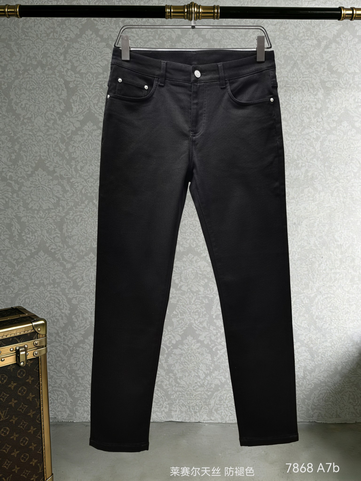 Cheap Dior Jeans for Men in 228726, $80 USD- [IB228726] - Replica Dior Jeans for Men