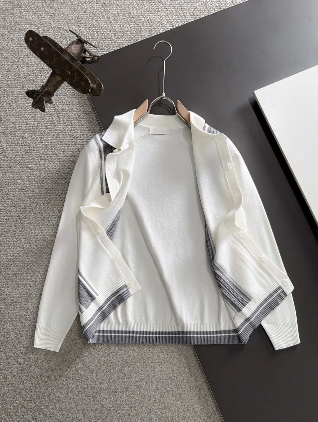 Cheap Dior Sweaters for Men in 228992, $85 USD- [IB228992] - Replica Dior Sweaters for Men