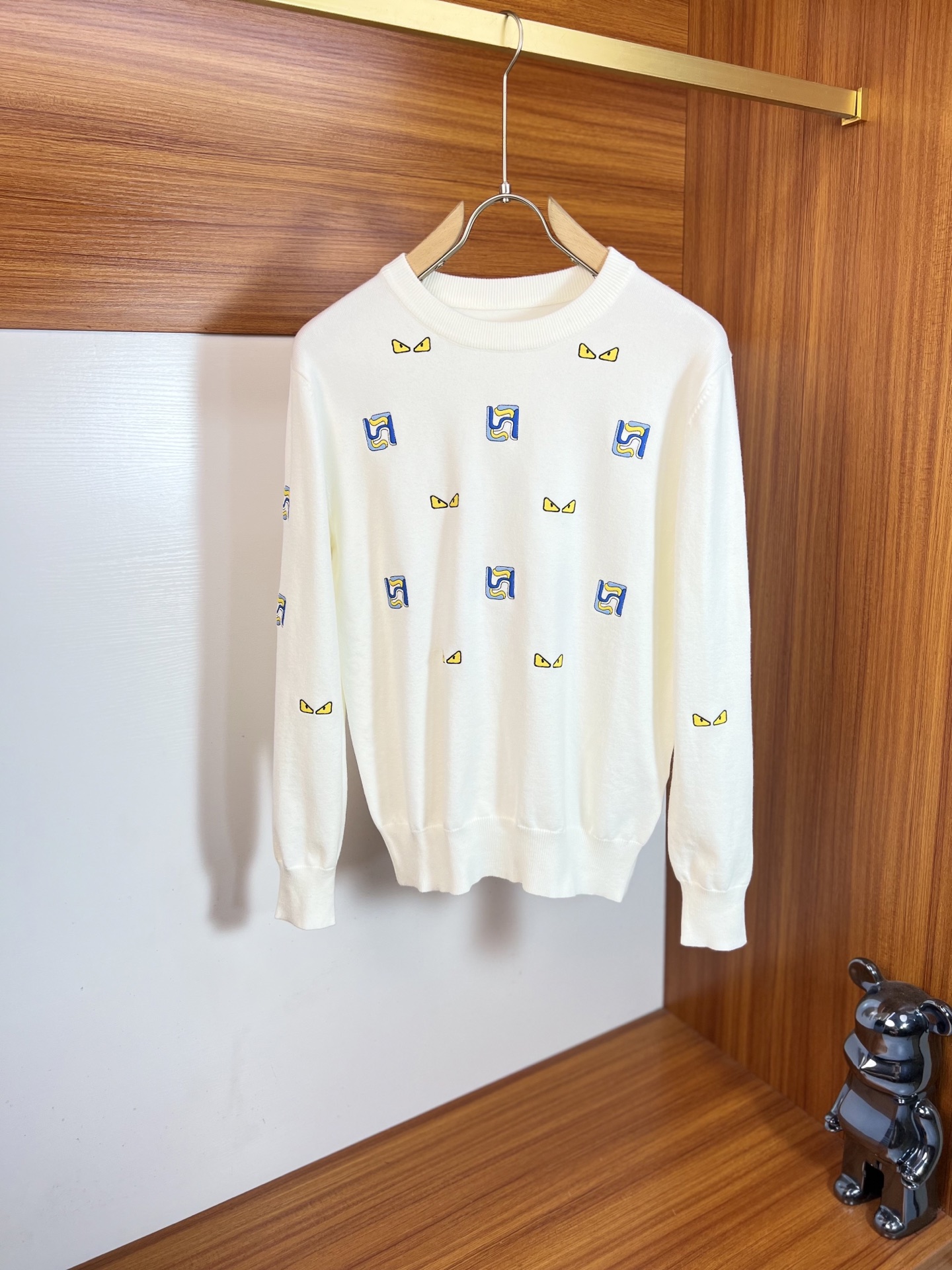 Cheap Fendi Sweaters for Men in 229104, $70 USD- [IB229104] - Replica Fendi Sweaters for Men