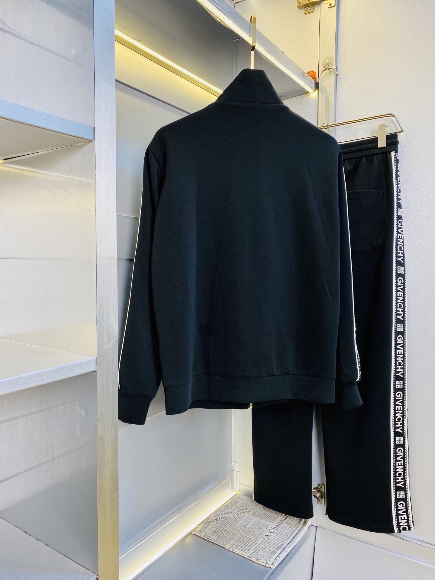 Cheap Givenchy  Tracksuits for Men in 229148, $125 USD- [IB229148] - Replica Givenchy  Tracksuits for Men
