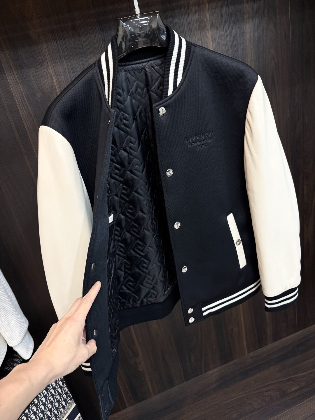 Cheap Givenchy  Jackets for Men in 229150, $190 USD- [IB229150] - Replica Givenchy  Jackets for Men