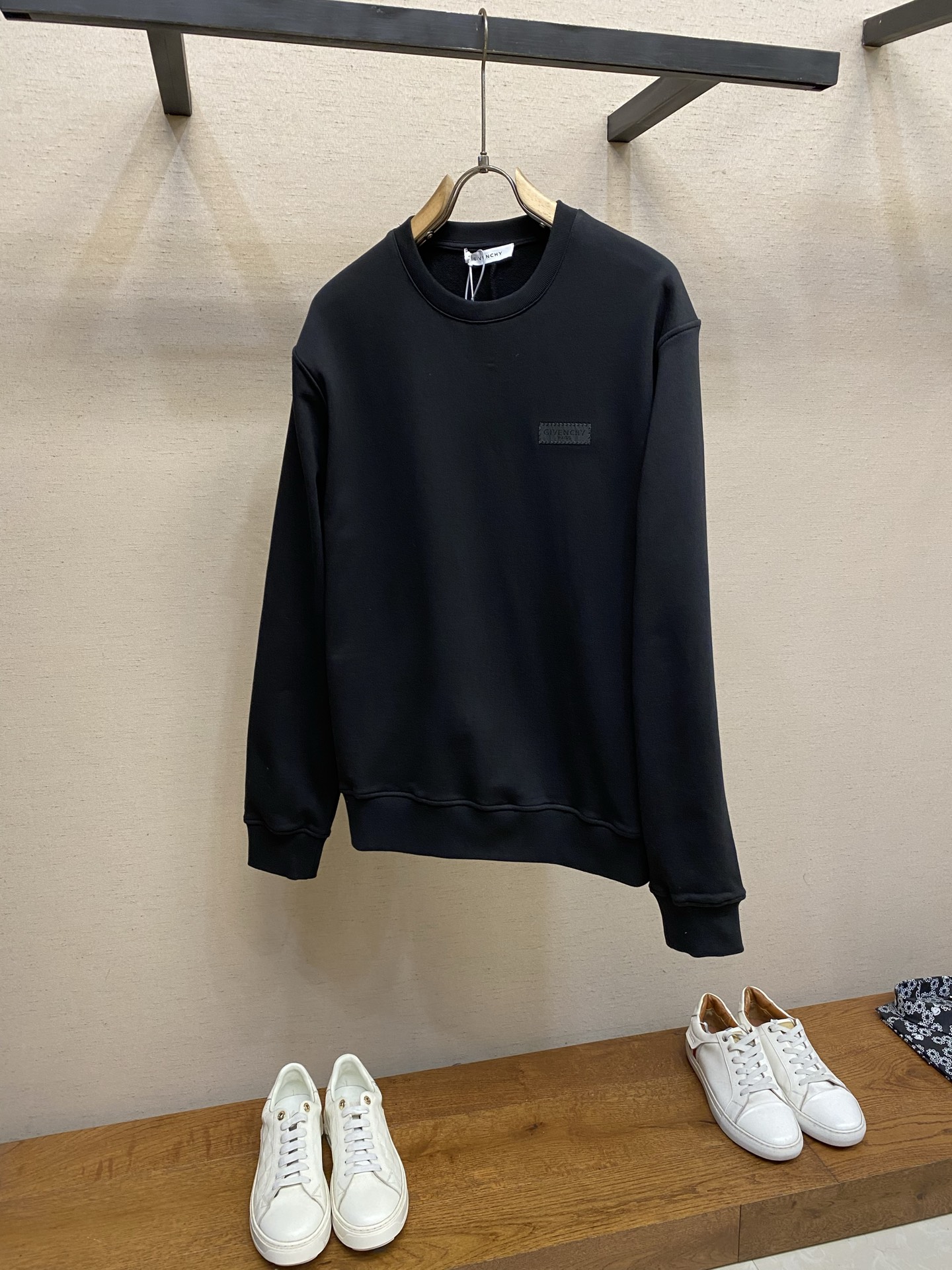 Cheap Givenchy Hoodies for Men in 229155, $75 USD- [IB229155] - Replica Givenchy Hoodies for Men