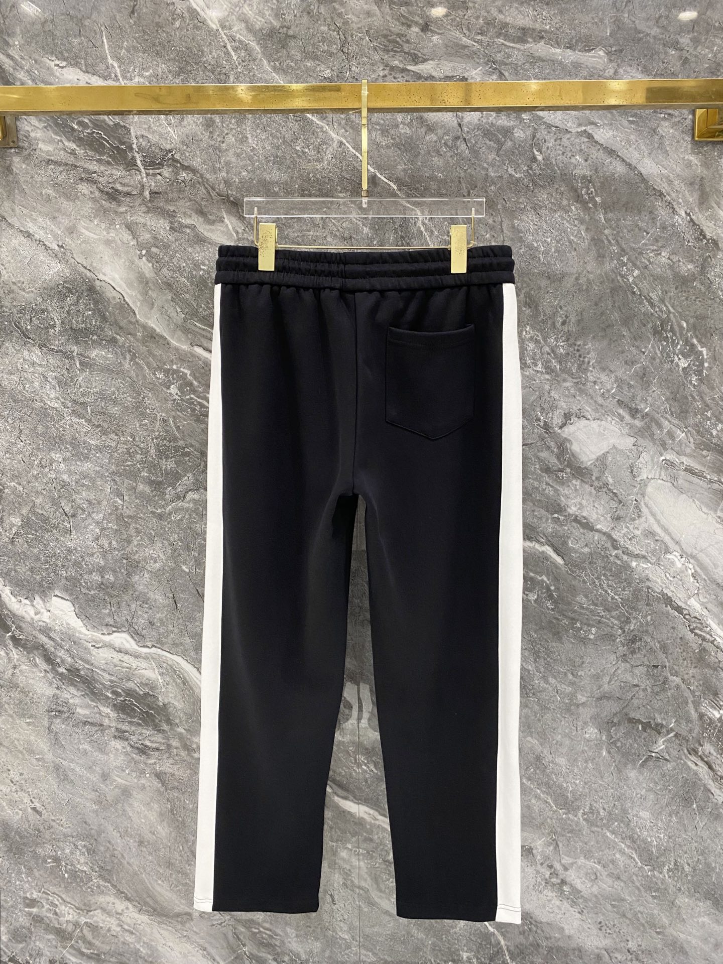 Cheap Gucci Tracksuits for Men in 229176, $100 USD- [IB229176] - Replica Gucci Tracksuits for Men