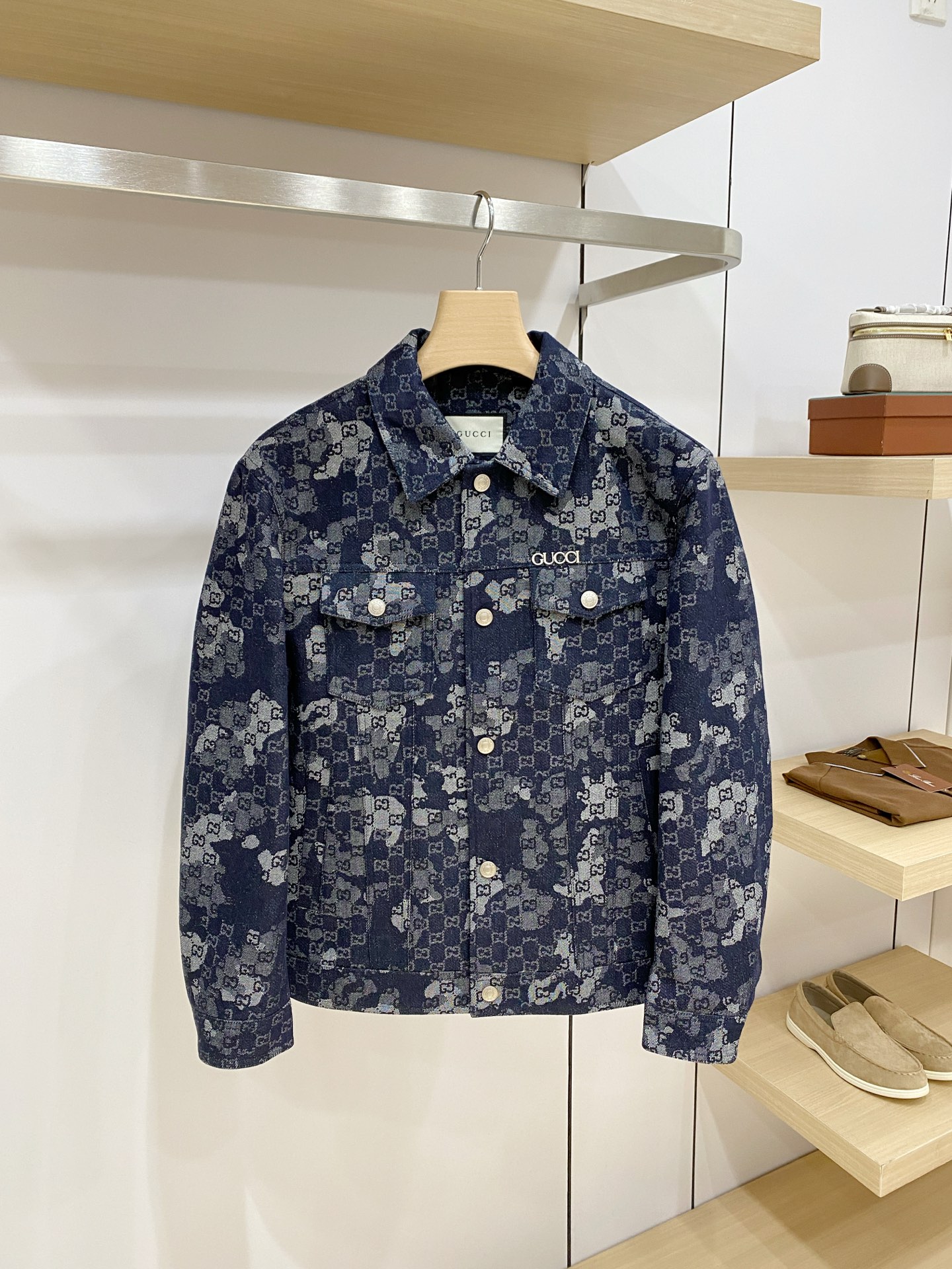 Cheap Gucci Jeans Jackets For Men in 229177, $155 USD- [IB229177] - Replica Gucci Jeans Jackets For Men