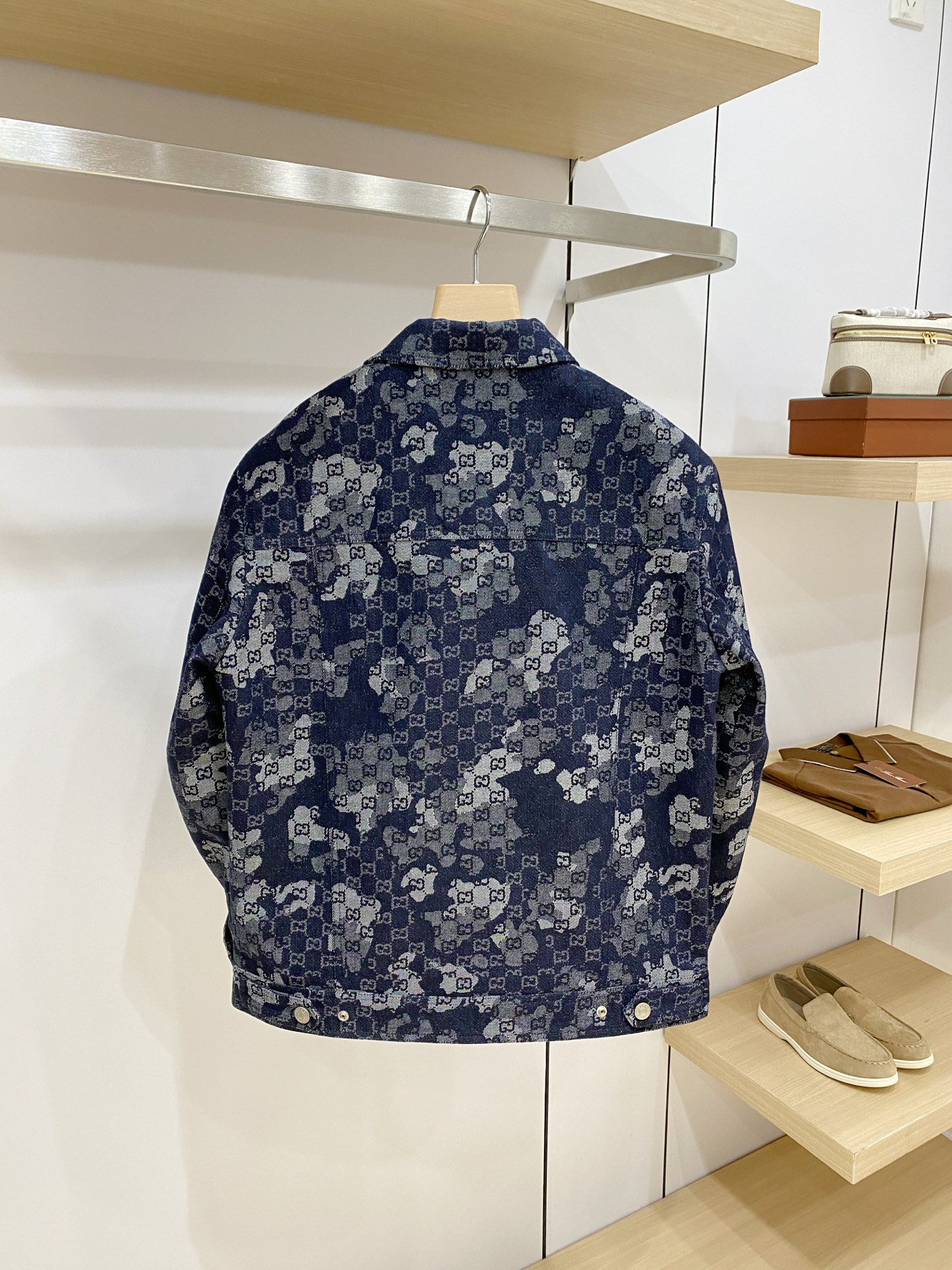 Cheap Gucci Jeans Jackets For Men in 229177, $155 USD- [IB229177] - Replica Gucci Jeans Jackets For Men