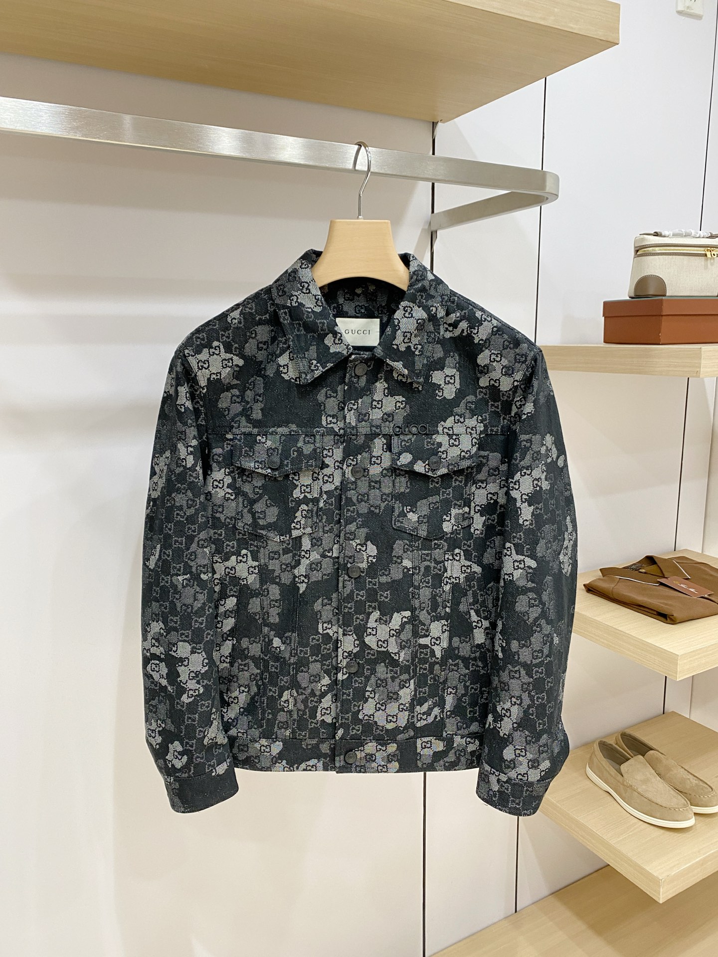 Cheap Gucci Jeans Jackets For Men in 229178, $155 USD- [IB229178] - Replica Gucci Jeans Jackets For Men
