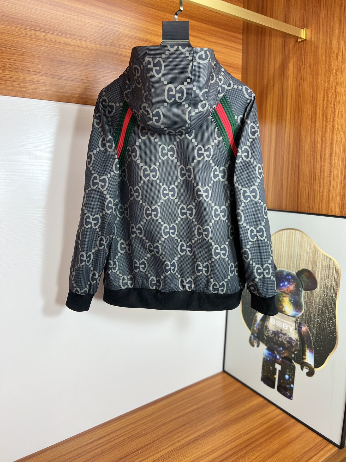 Cheap Gucci Thin Jackets For Men in 229181, $95 USD- [IB229181] - Replica Gucci Thin Jackets For Men