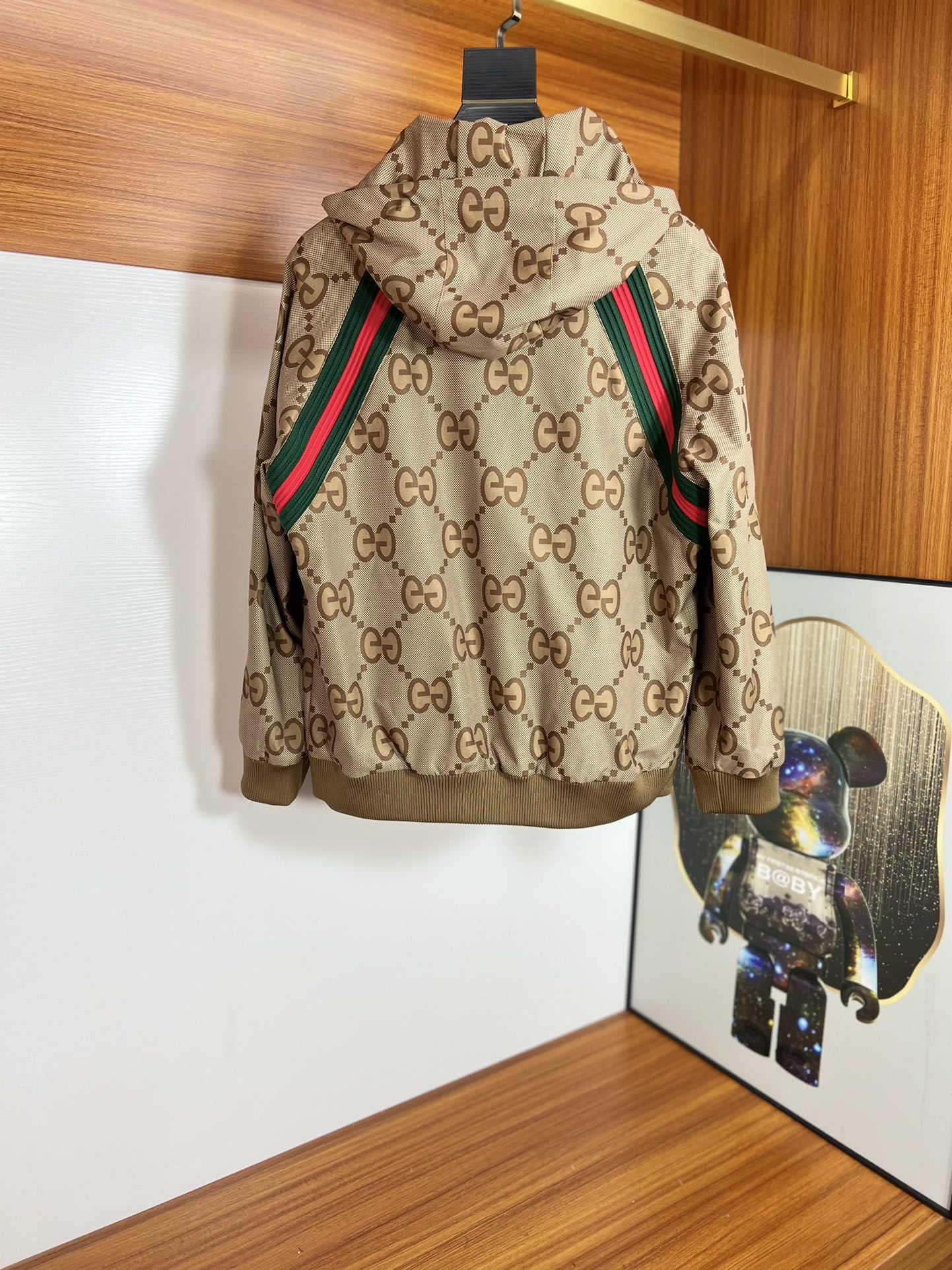 Cheap Gucci Thin Jackets For Men in 229182, $95 USD- [IB229182] - Replica Gucci Thin Jackets For Men
