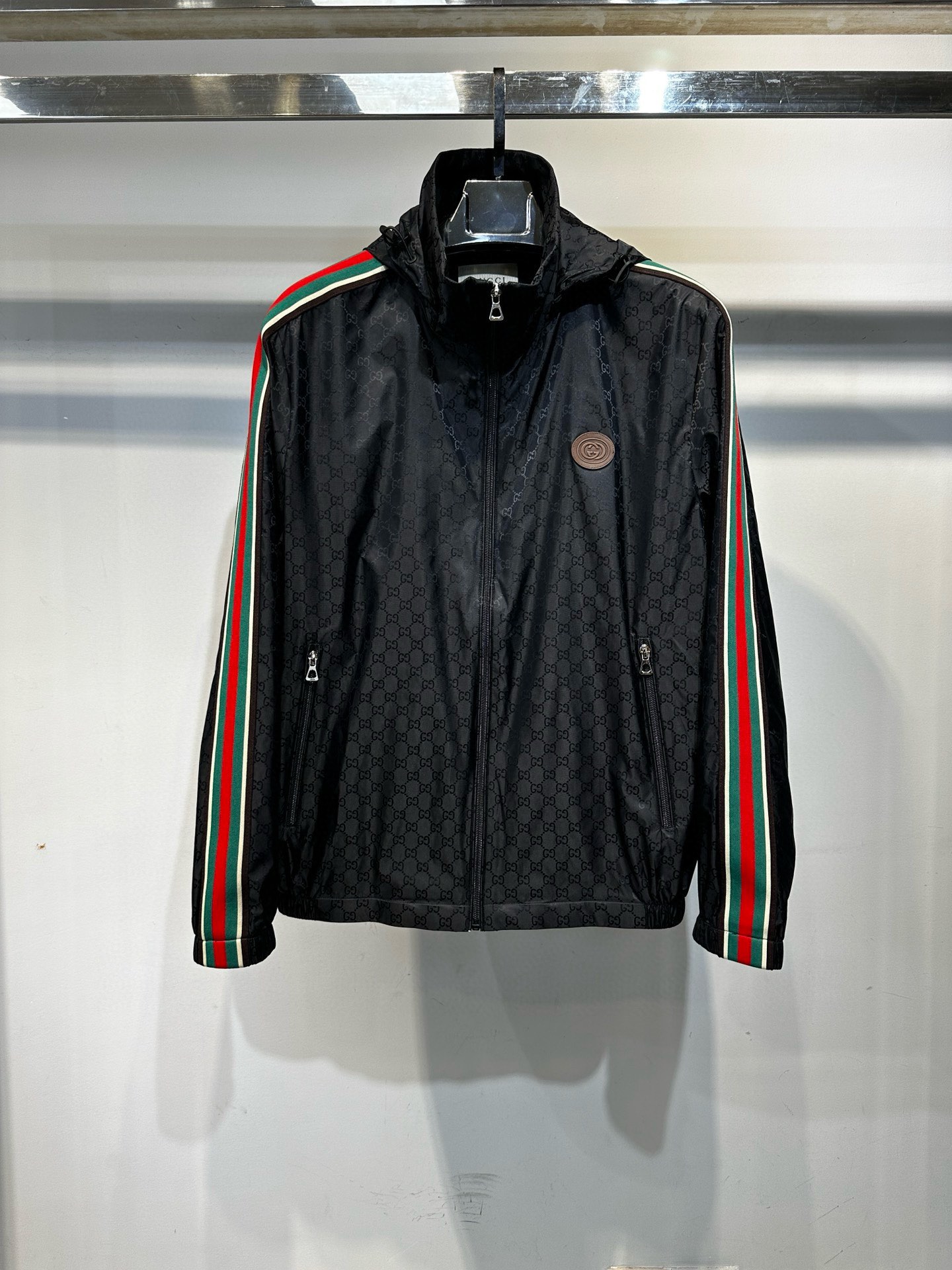 Cheap Gucci Thin Jackets For Men in 229183, $95 USD- [IB229183] - Replica Gucci Thin Jackets For Men