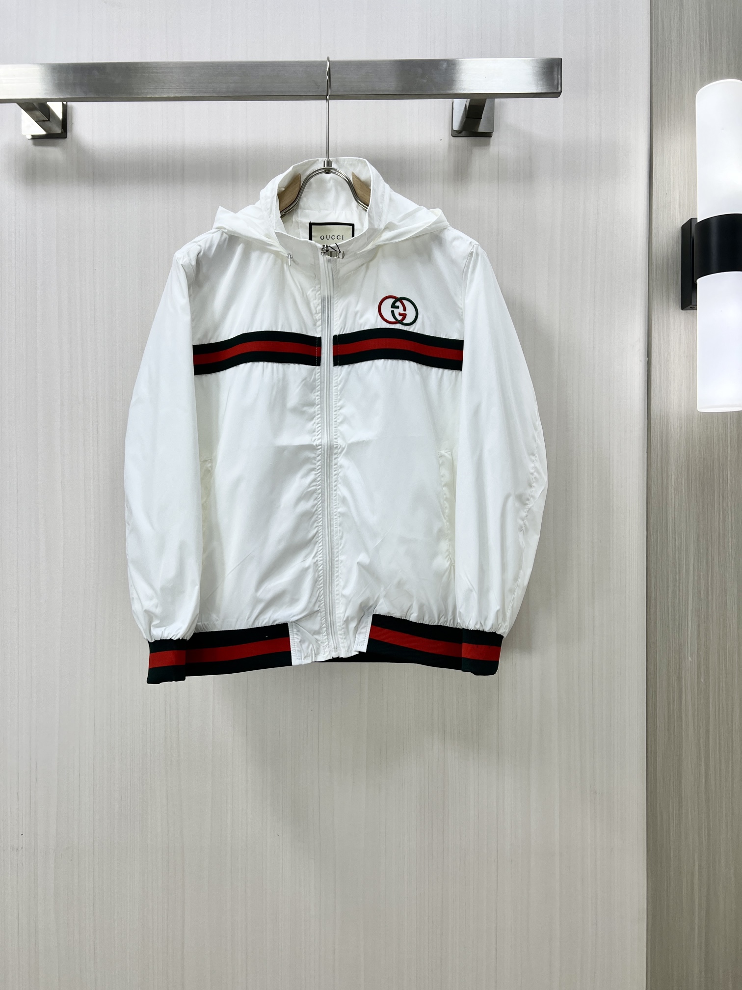Cheap Gucci Thin Jackets For Men in 229189, $100 USD- [IB229189] - Replica Gucci Thin Jackets For Men